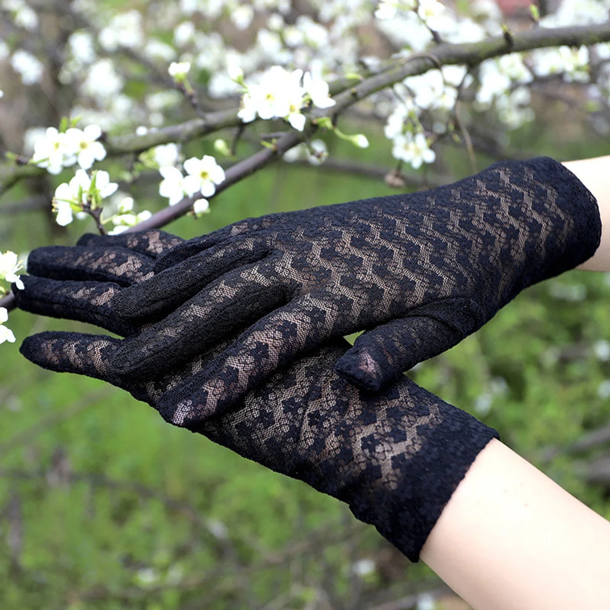 FULL FINGER SHORT HAND GLOVES