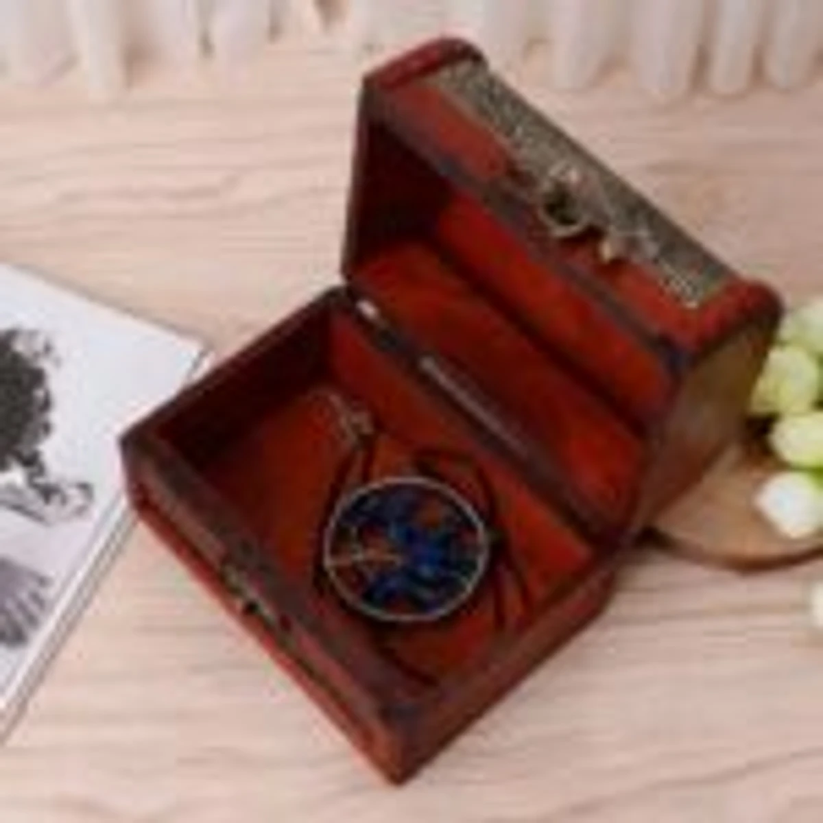 WOODEN BOX GIFT BOX